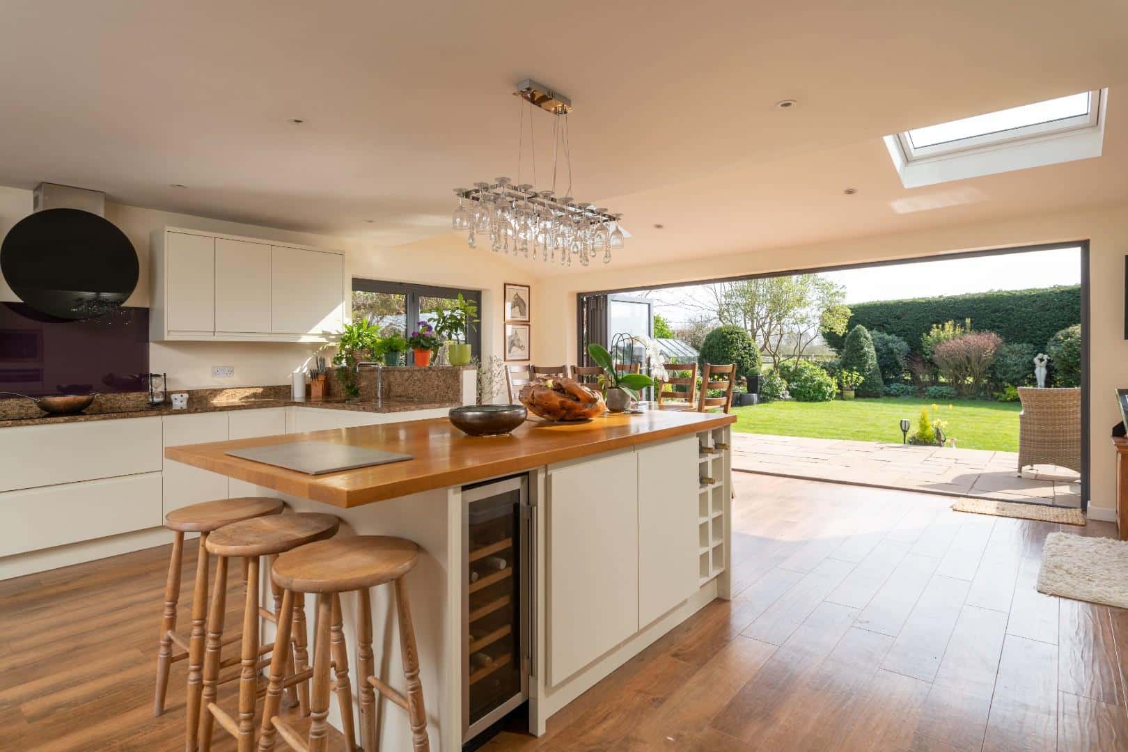 Latcham Dowling 6 High Street Sutton_MATTHEW POWER