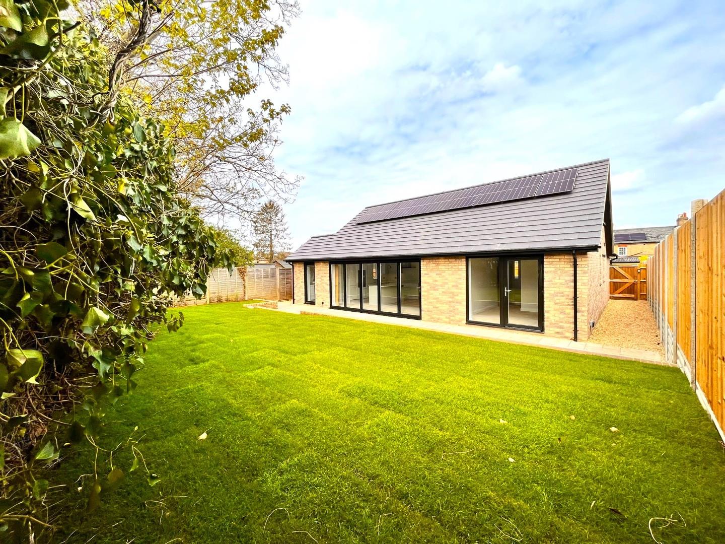 WhatsApp Image 2023-04-26 at 12.04.18.jpg