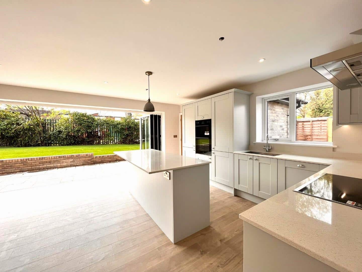 WhatsApp Image 2023-04-26 at 12.04.24.jpg