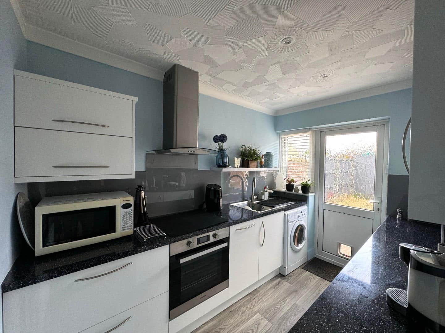 WhatsApp Image 2024-04-17 at 12.05.17_69e221bf.jpg