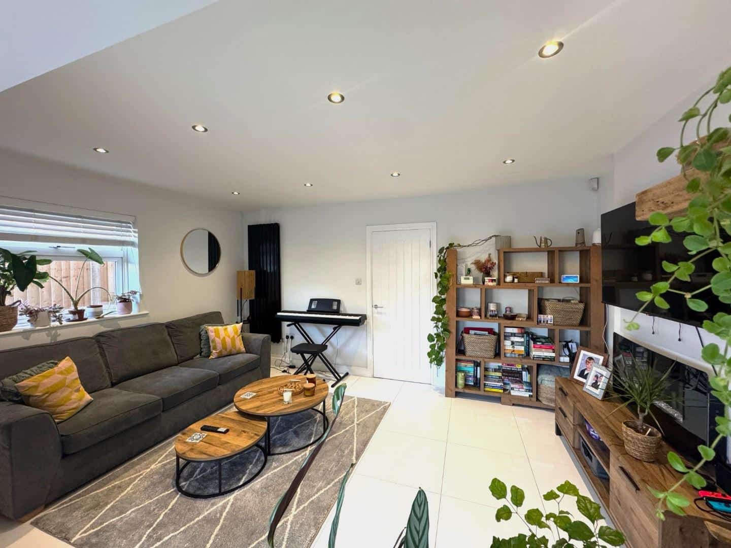 WhatsApp Image 2025-01-02 at 09.22.14_822529a4.jpg