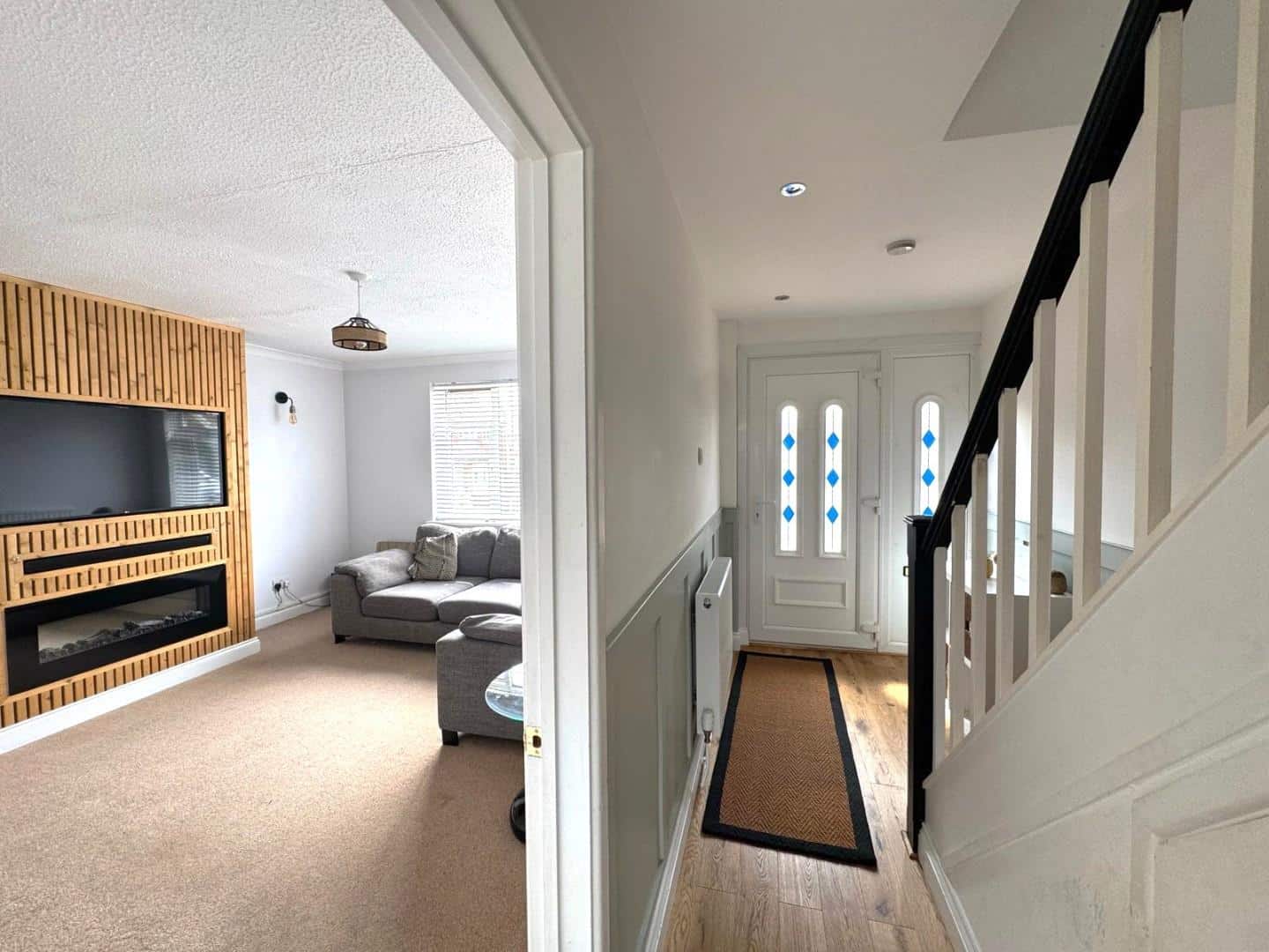 WhatsApp Image 2025-08-14 at 13.02.04_44719f59.jpg